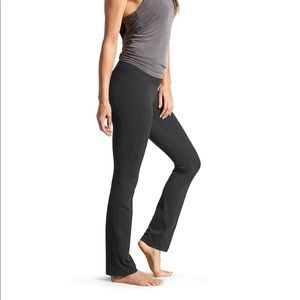 Athleta Straight Leg yoga Pant . Size xxs.
